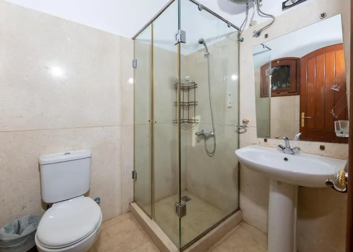 West Golf Appartement *